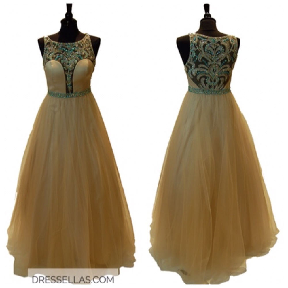 NWT! Madison James Ballgown Prom Dress!